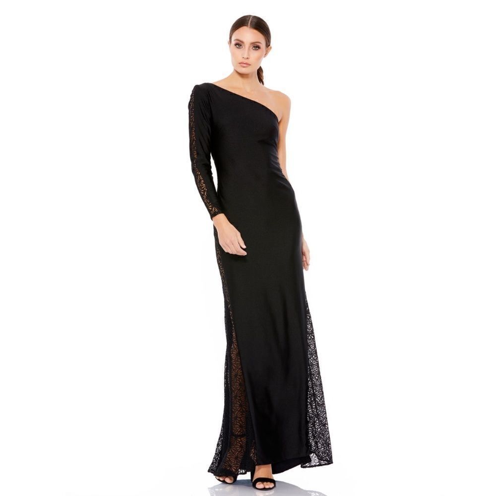 Mac Duggal One-Shoulder Long Sleeve Lace Panel Column Gown In Black